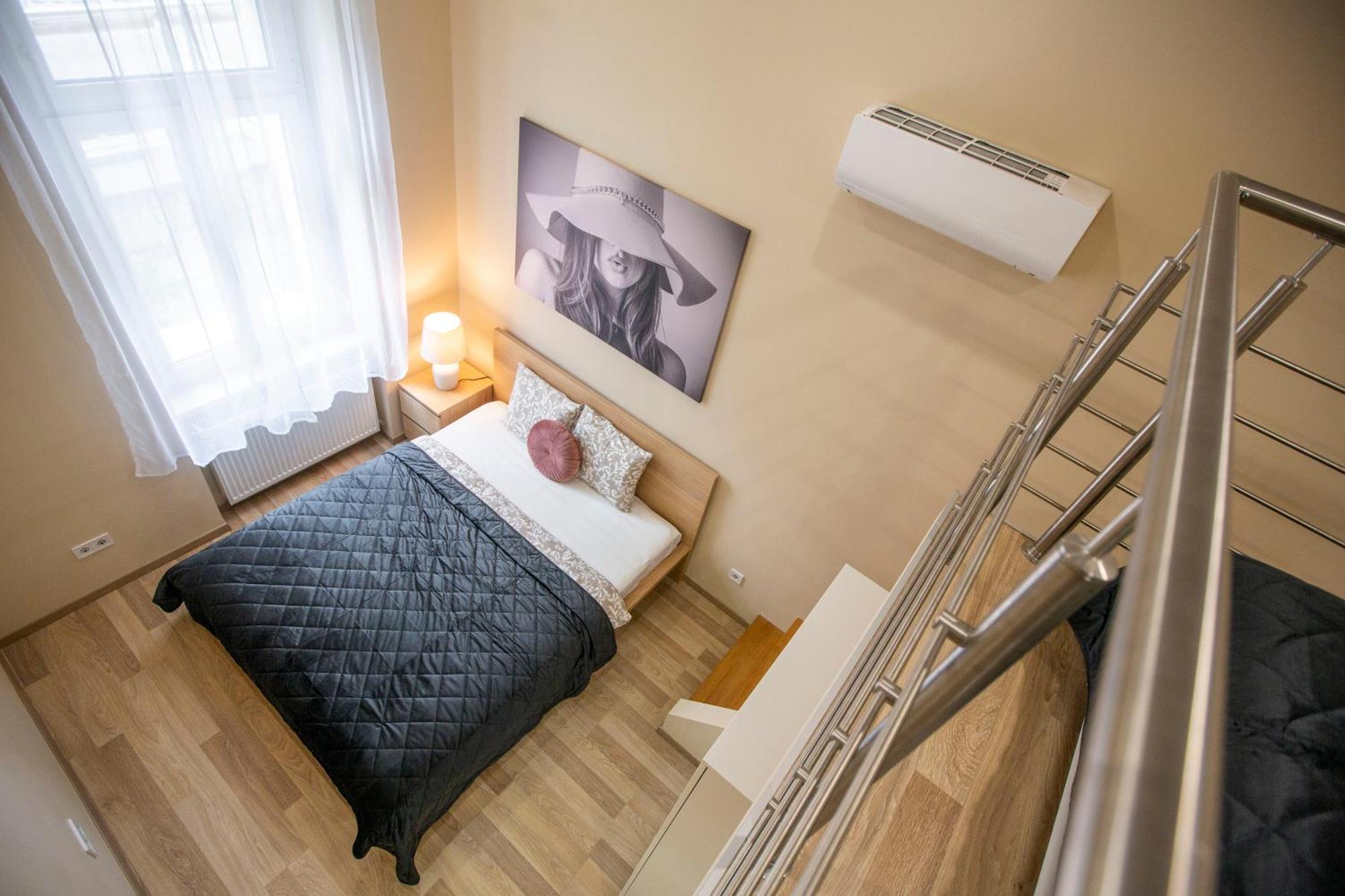 Spacious Bajcsy Residence In The Heart Of Budapest Exterior foto